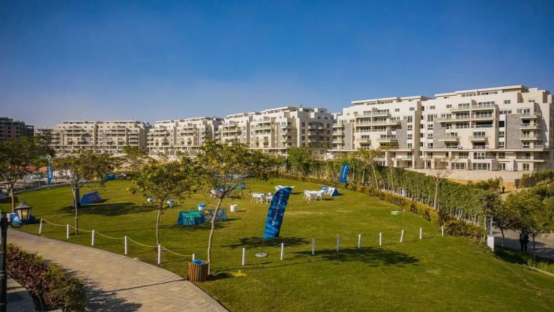 Best installment for 180m Mountain View iCity