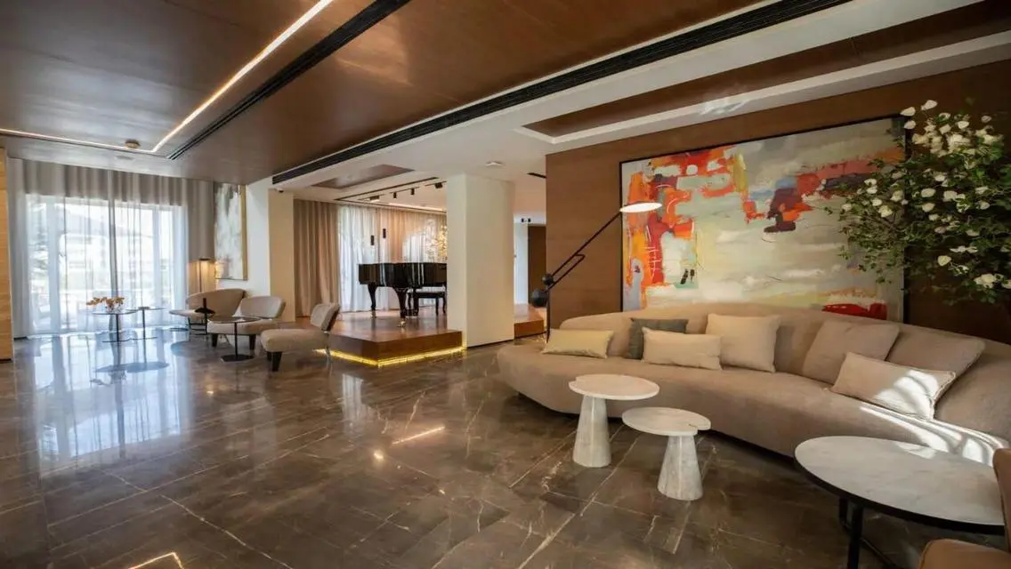 Best installment for 180m Mountain View iCity