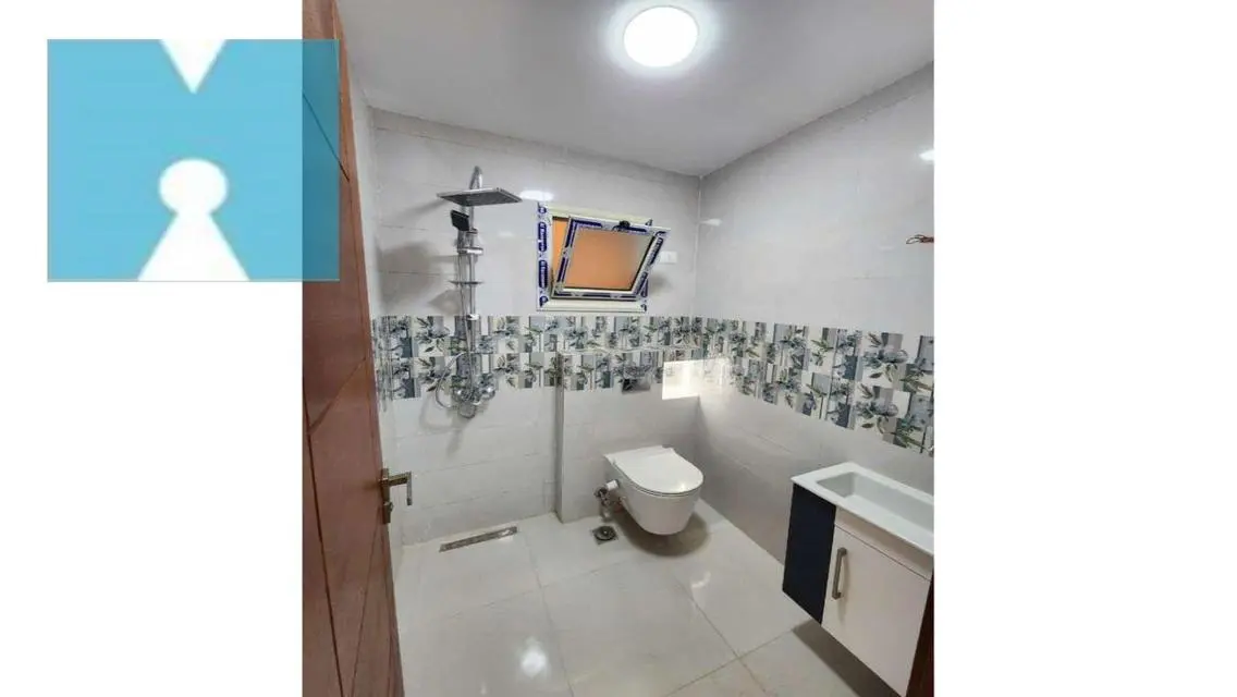 In a great location, ground floor, private garden