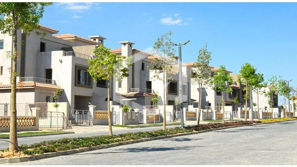 Villa for rent with ACs in Golf Extension         
