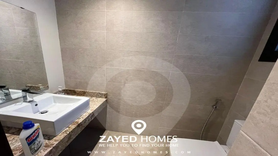 Ground floor duplex for rent in Westown