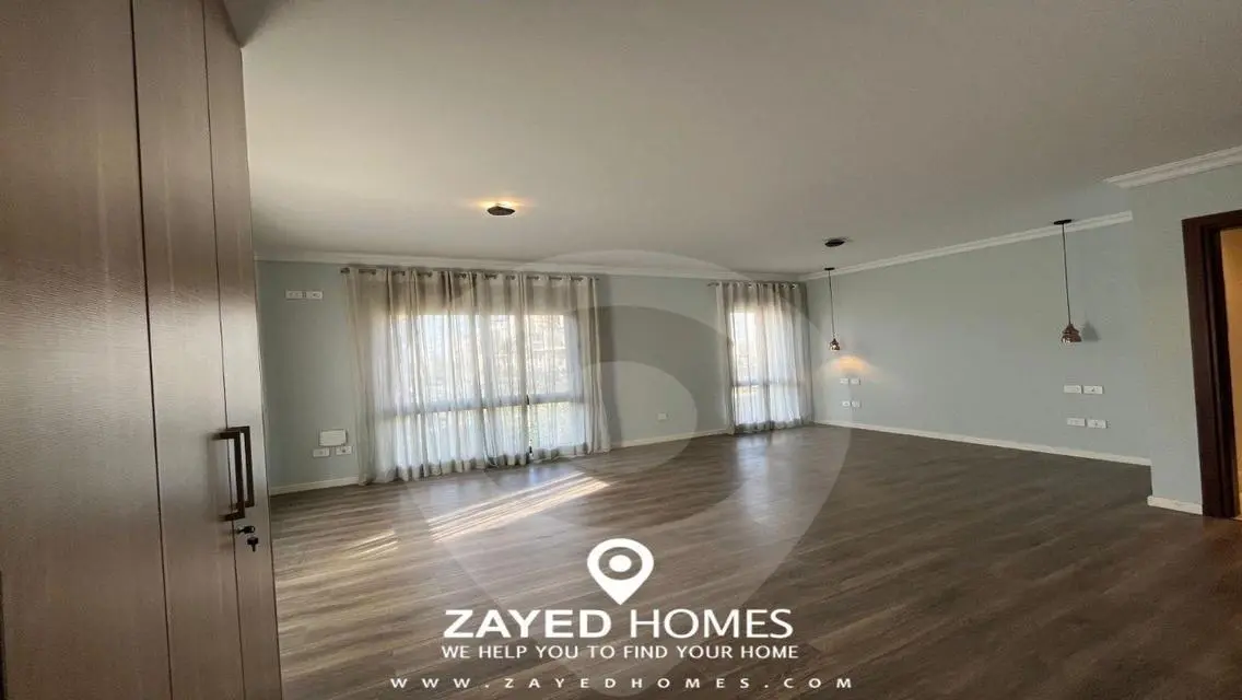 Ground floor duplex for rent in Westown