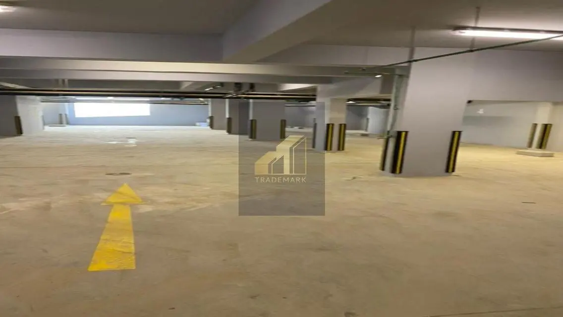 penthouse 175 m fully finished with ac/s low price