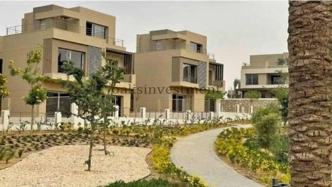 Villa in Palm Hills over 8 years DP 2,700,000