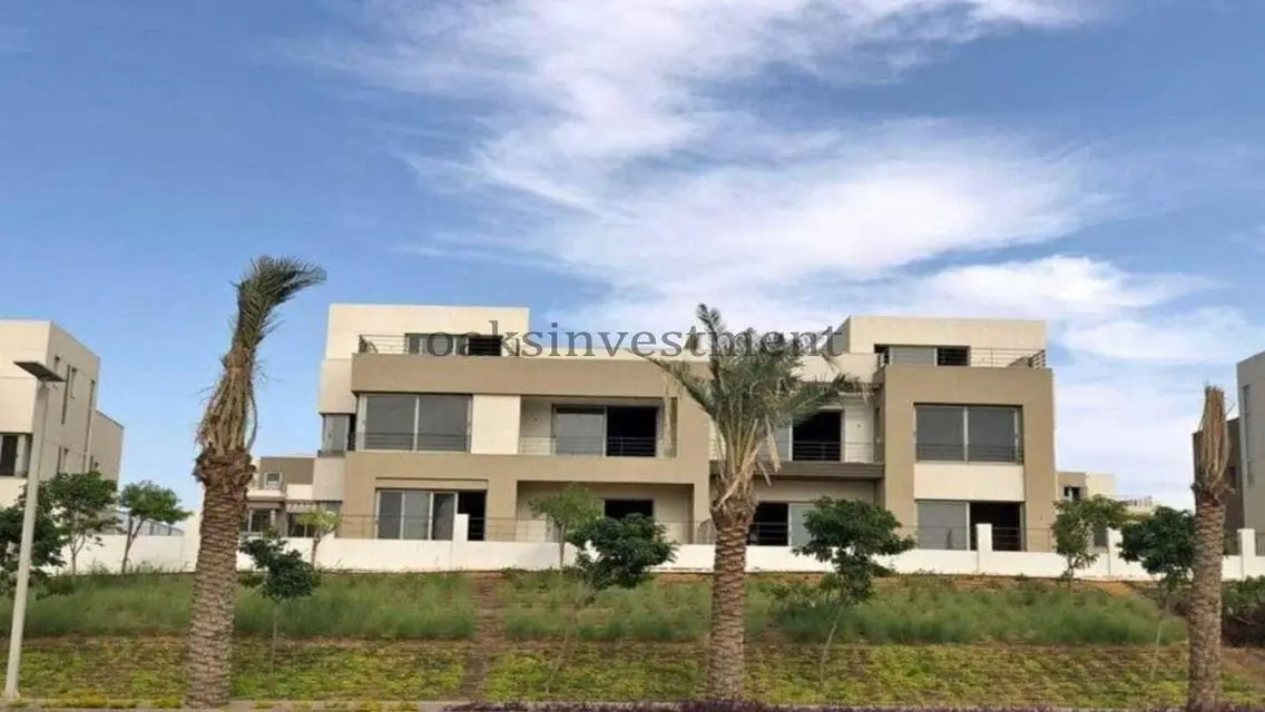 Villa in Palm Hills over 8 years DP 2,700,000