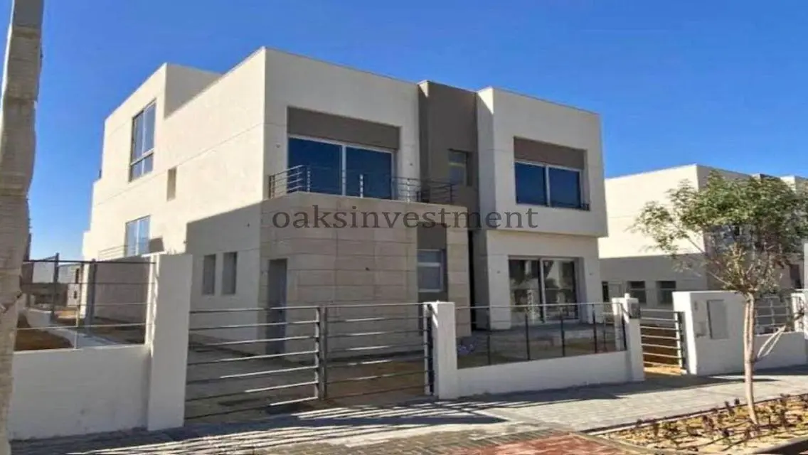 Villa in Palm Hills over 8 years DP 2,700,000