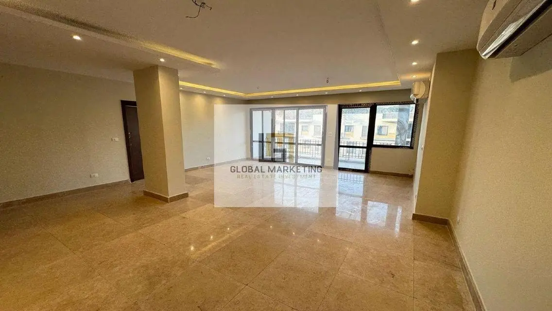 Modern apartment for rent with kitchen in Eastown