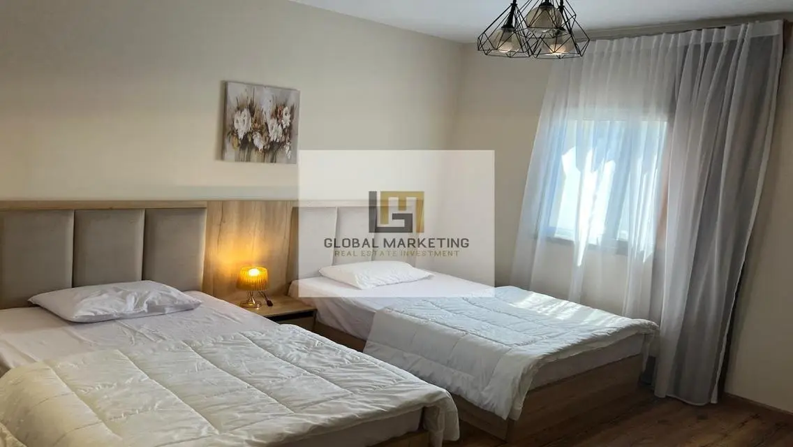 Ground floor apartment with garden for rent