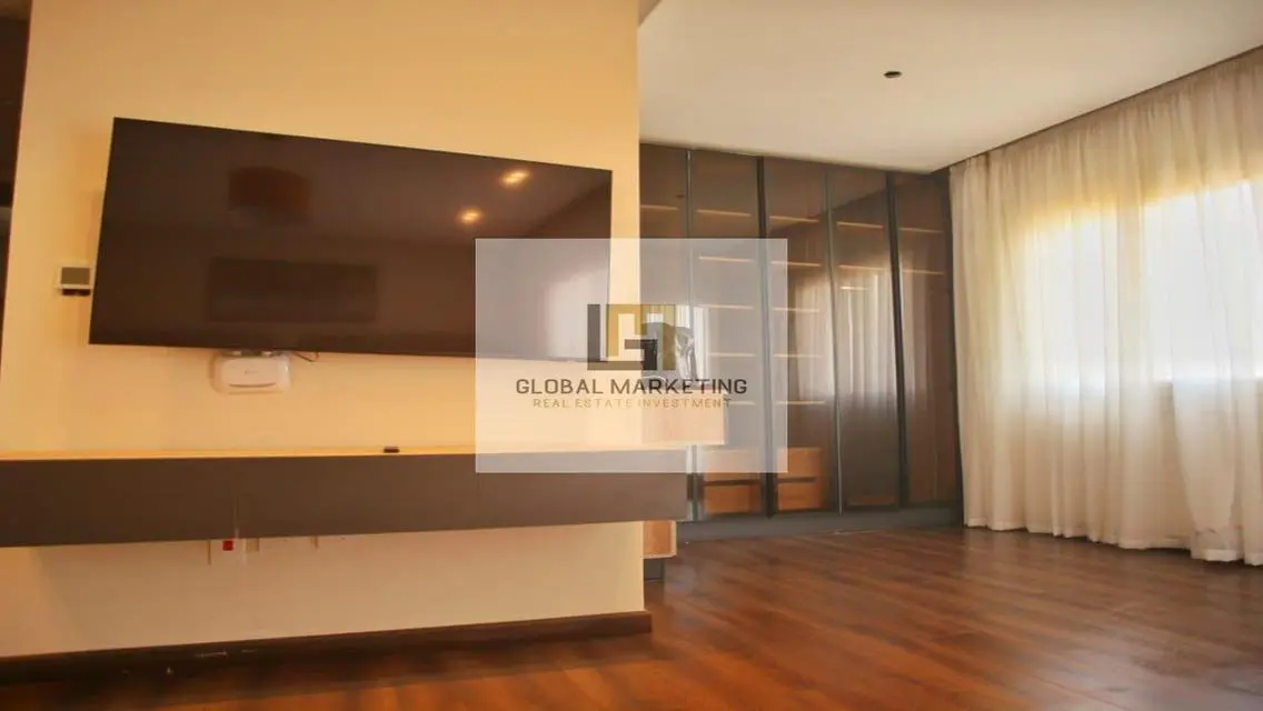 Luxury villa - hotel furnished - in Cairo Festival