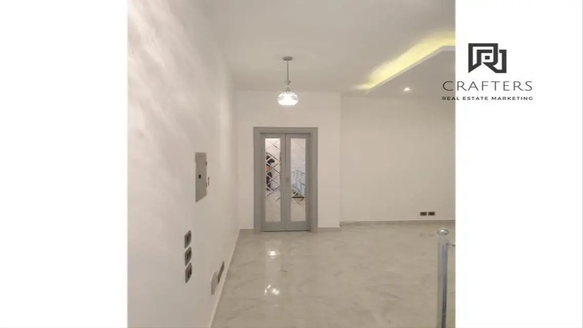 Duplex -Casa Beverly HillS Compound READY TO MOVE