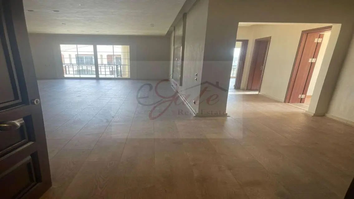Apartment for rent under the market price
