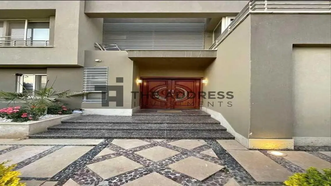 Prime location Townhouse 10% installments 7 years