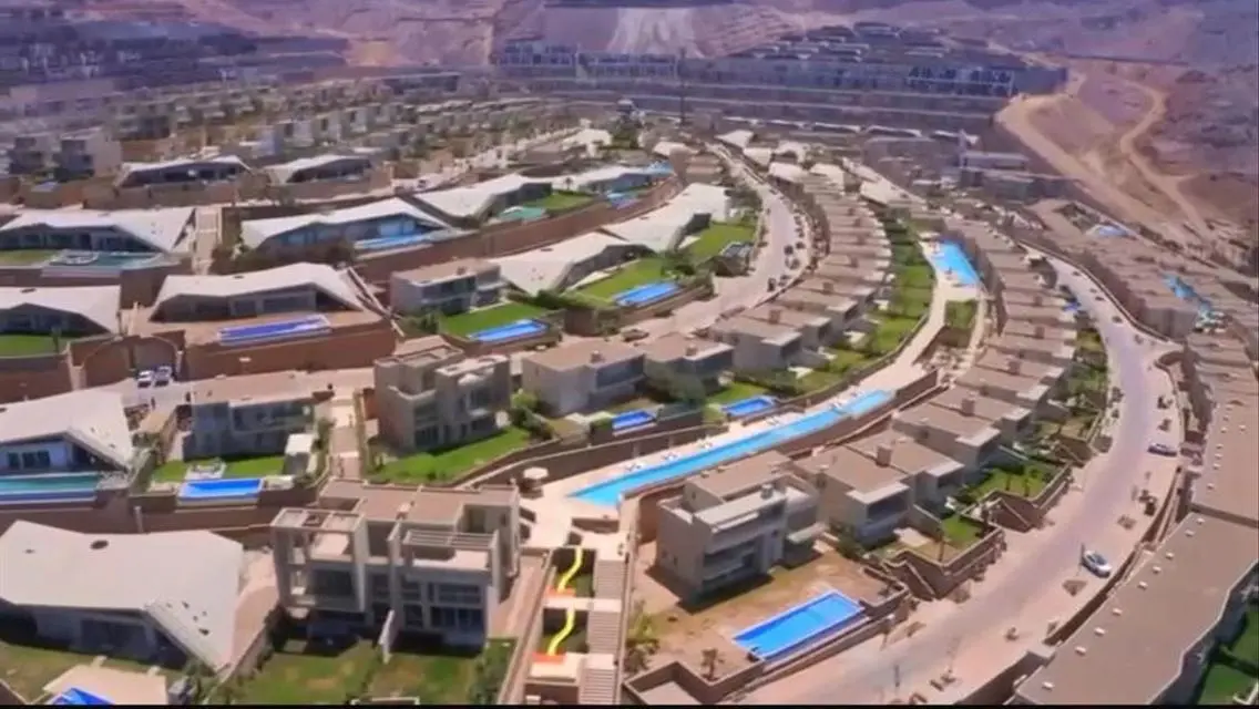 شاليه بجاردن ريسيل فيو على البحر متشطبه بالفرش