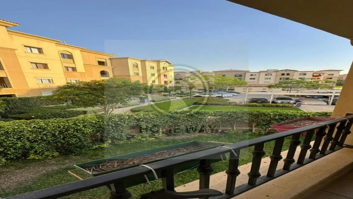 prime location apartment view landscape /old price