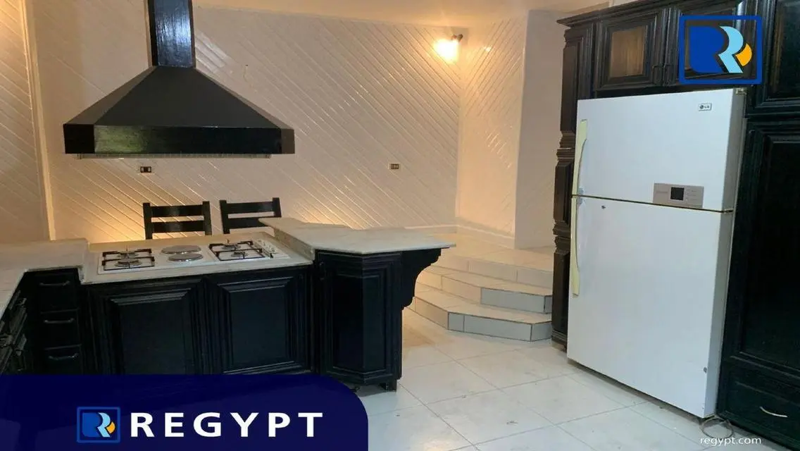 Apartment For Sale In Sarayat El Maadi