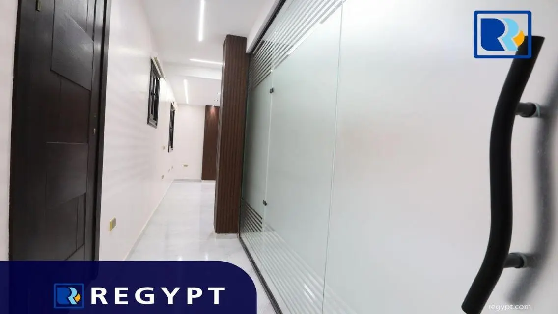 مساحة إدارية للإيجار بزهراء المعادي