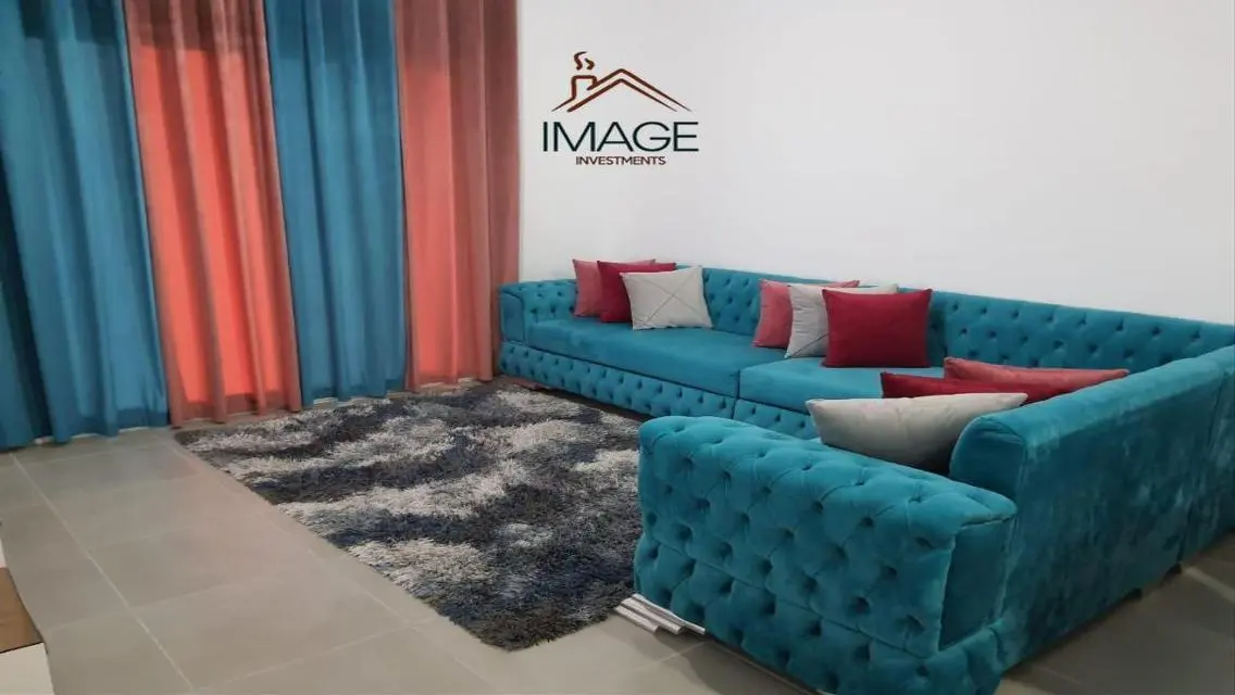 Directly on pool chalet for sale in Amwaj