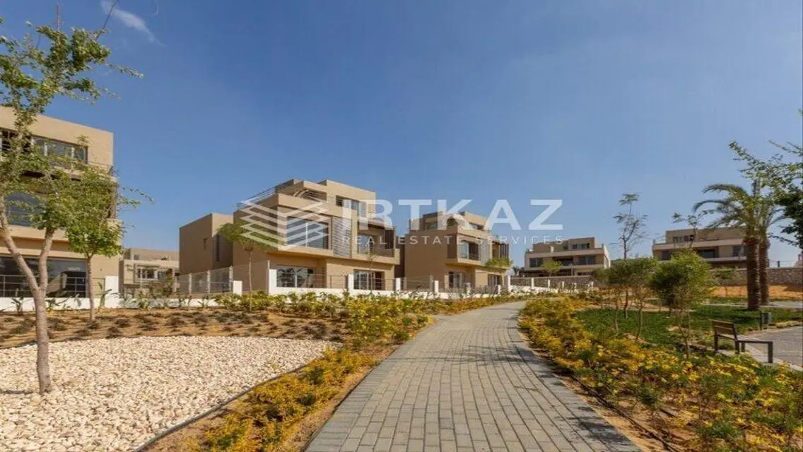 RESALE twin house With prime view READY TO MOVE