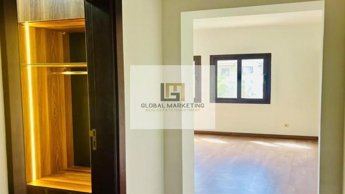5 bedroom standalone villa for rent in Mivida