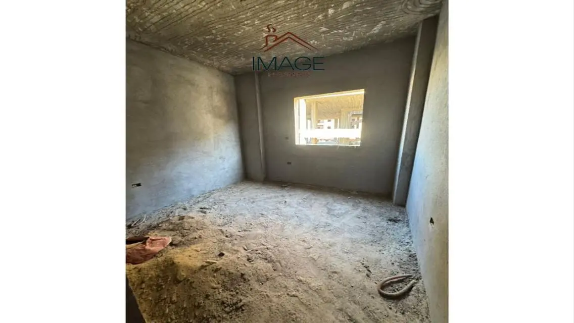 For sale apartment ready to move in Beit Al Watan