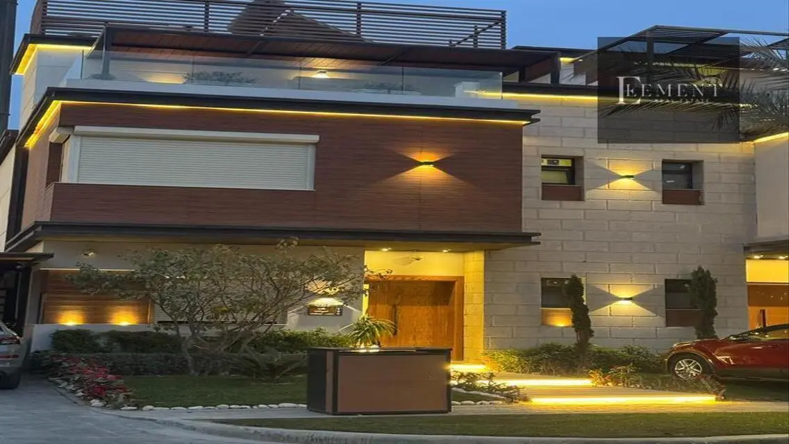 Town house at Azzar new cairo over 10 years