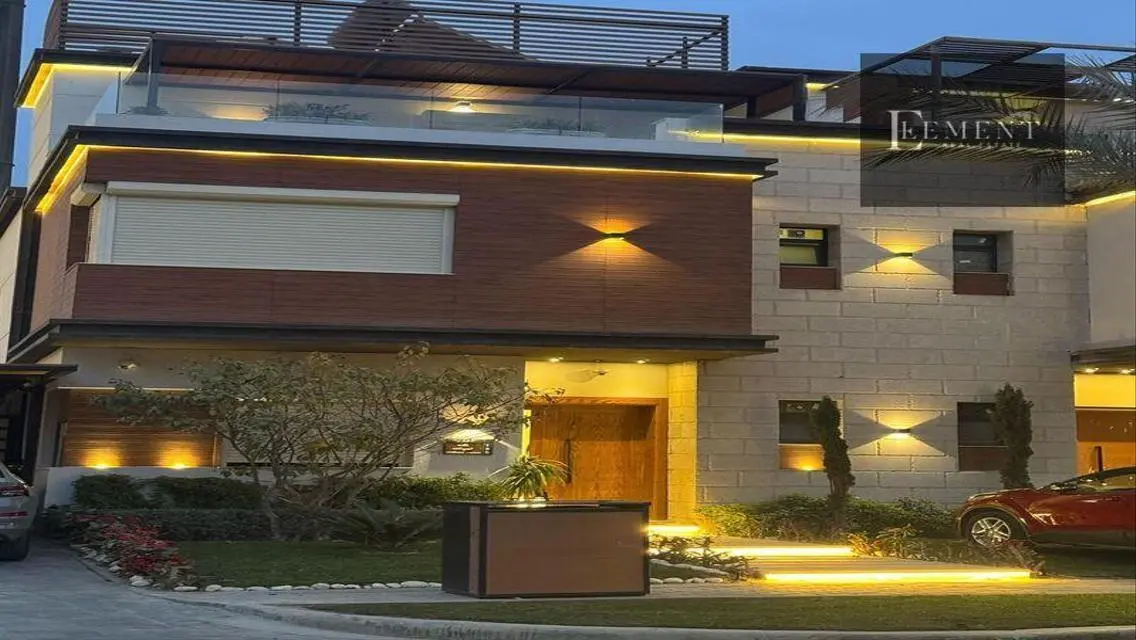 Town house at Azzar new cairo over 10 years