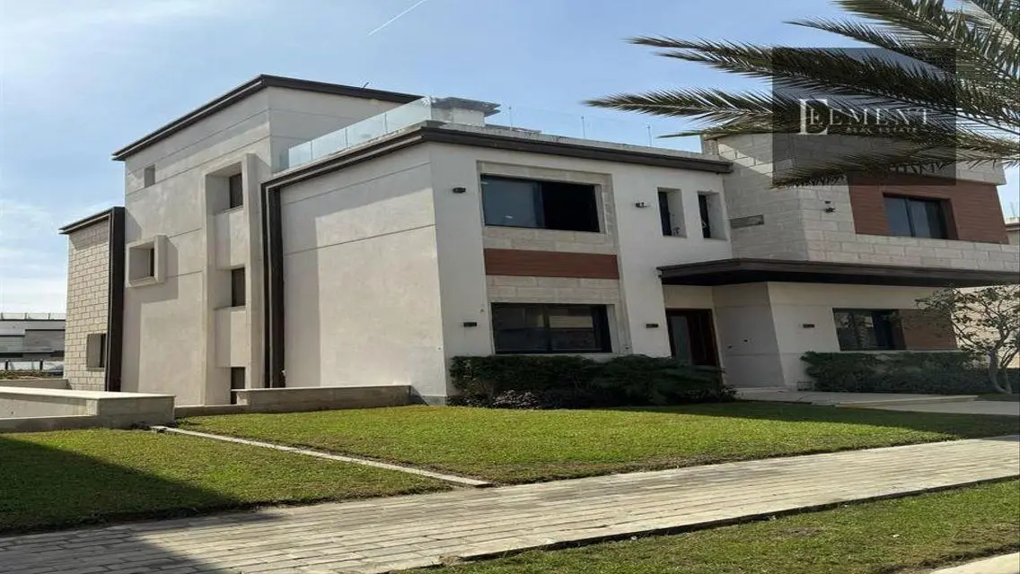 Town house at Azzar new cairo over 10 years