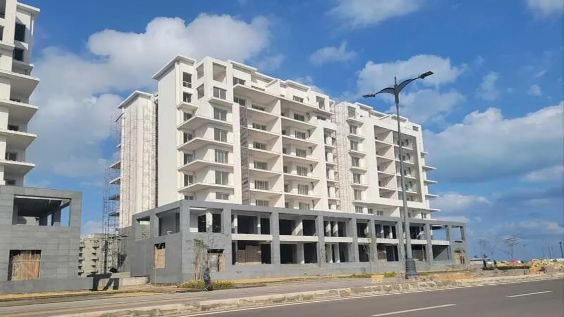 Apartment 230m For Sale Lagoon view Install 10year