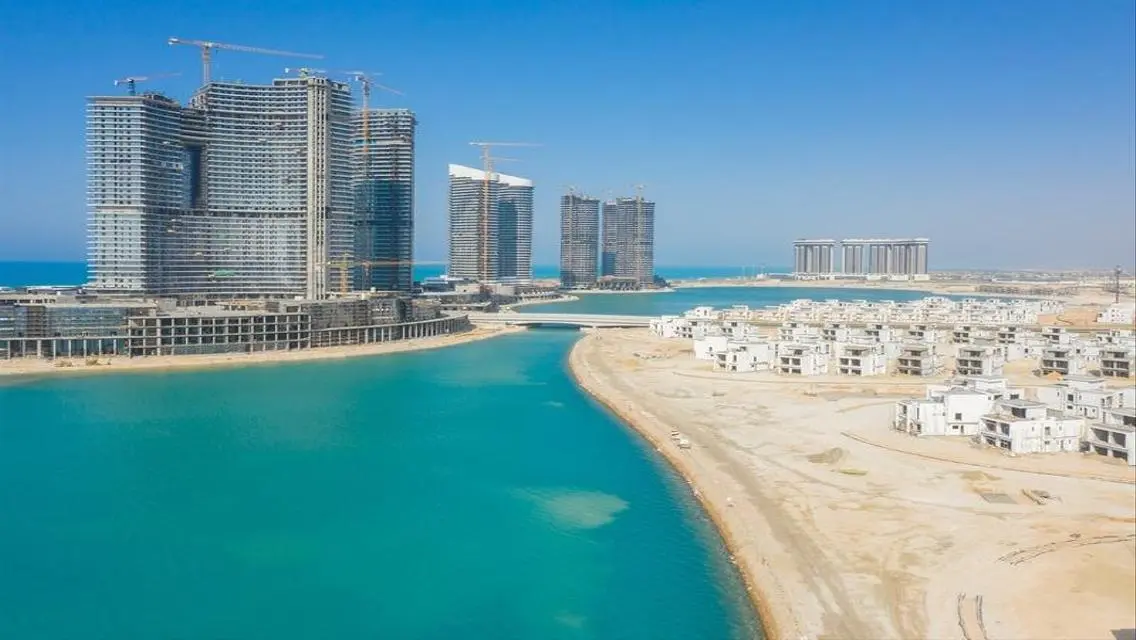 Apartment 230m For Sale Lagoon view Install 10year
