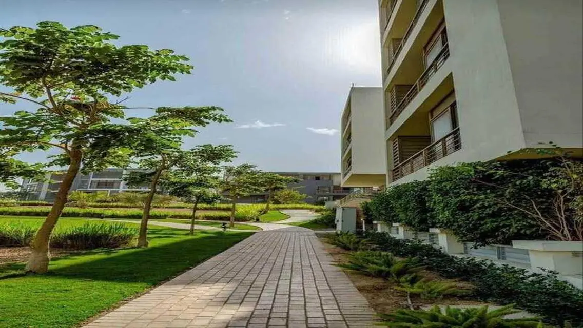 Apartment 137m 3 rooms 50% discount in the Fifth S