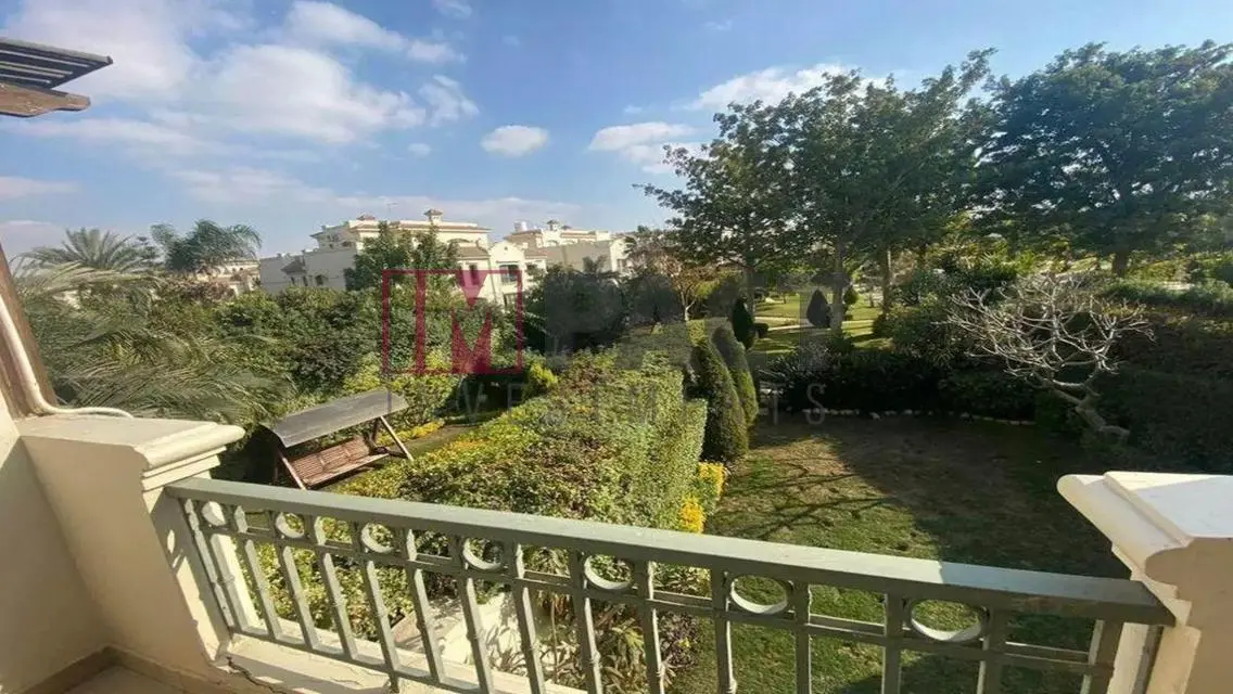 فيلا تاون بجاردن بسعر القديم عند الجامعة الامريكية