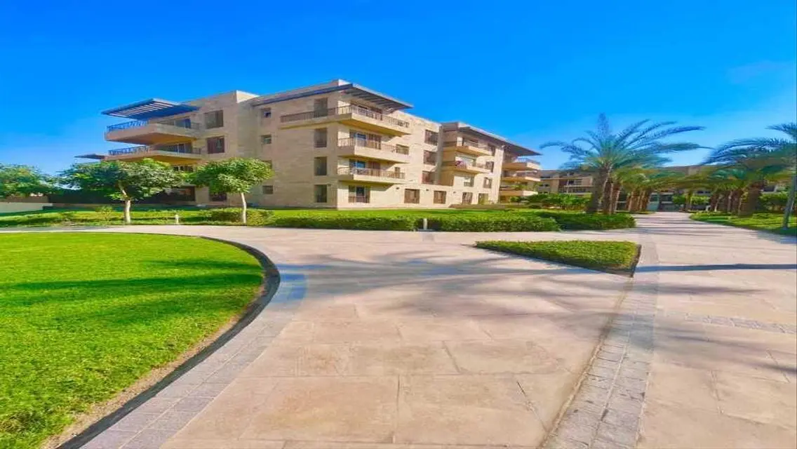 50% discount for a limited period, 111 m apartment
