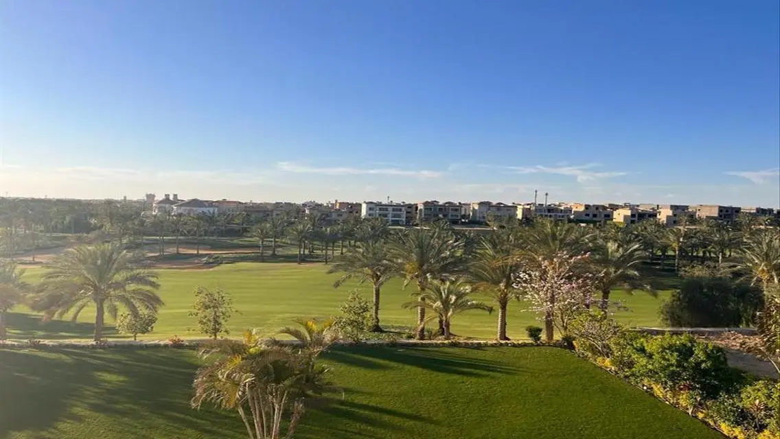 Villa 1050m in Katameya Dunes for sale