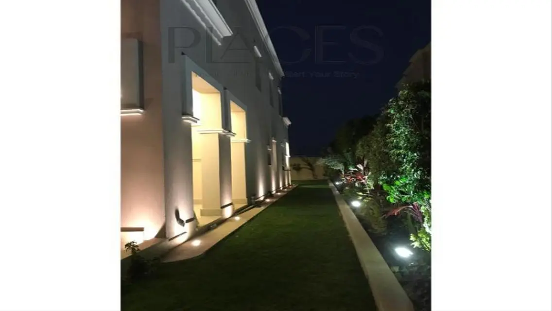 Stand alone for rent 460 SQM  in Mivida - New Cair