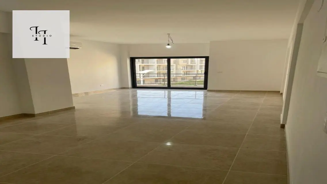 Super Luxe Semi Furnished Flut For Rent Al Marasem