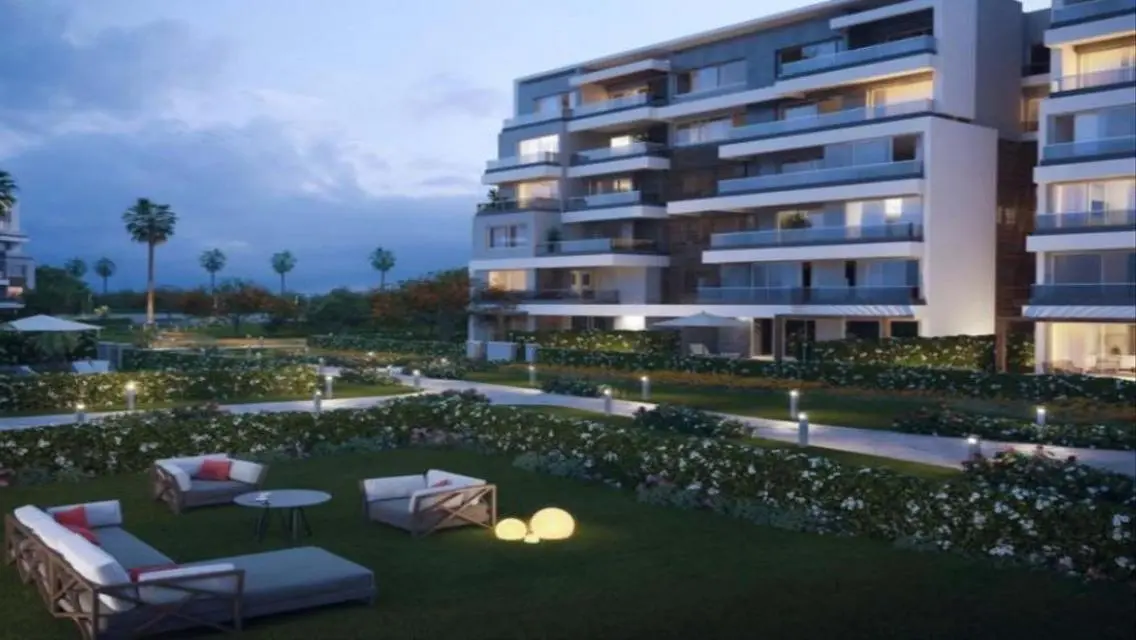 Apartment Capital Gardens Ready with Garden