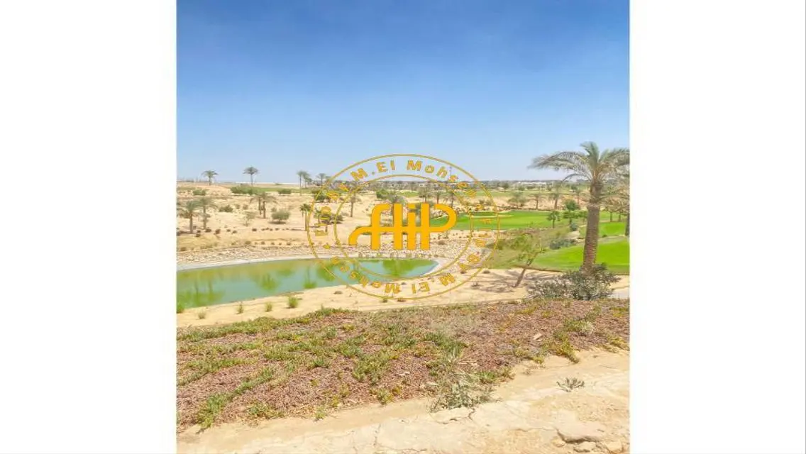First Row Golf  Villa In New Giza For Sale 700 M