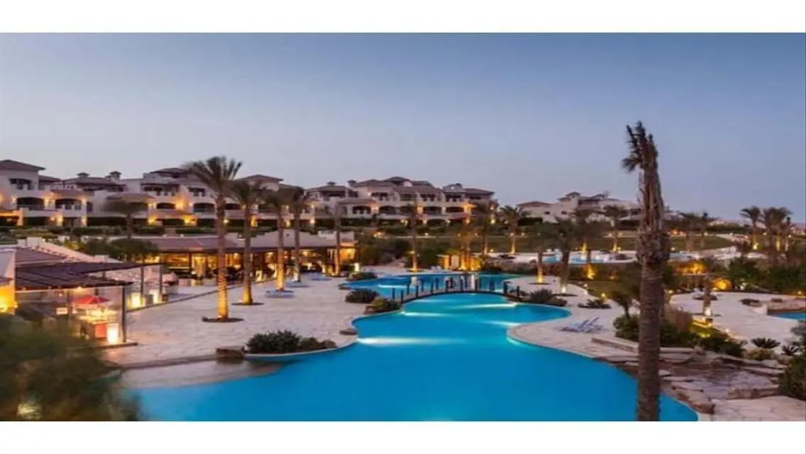 Luxurious Villa in LA VISTA Topaz - Stunning Lake View