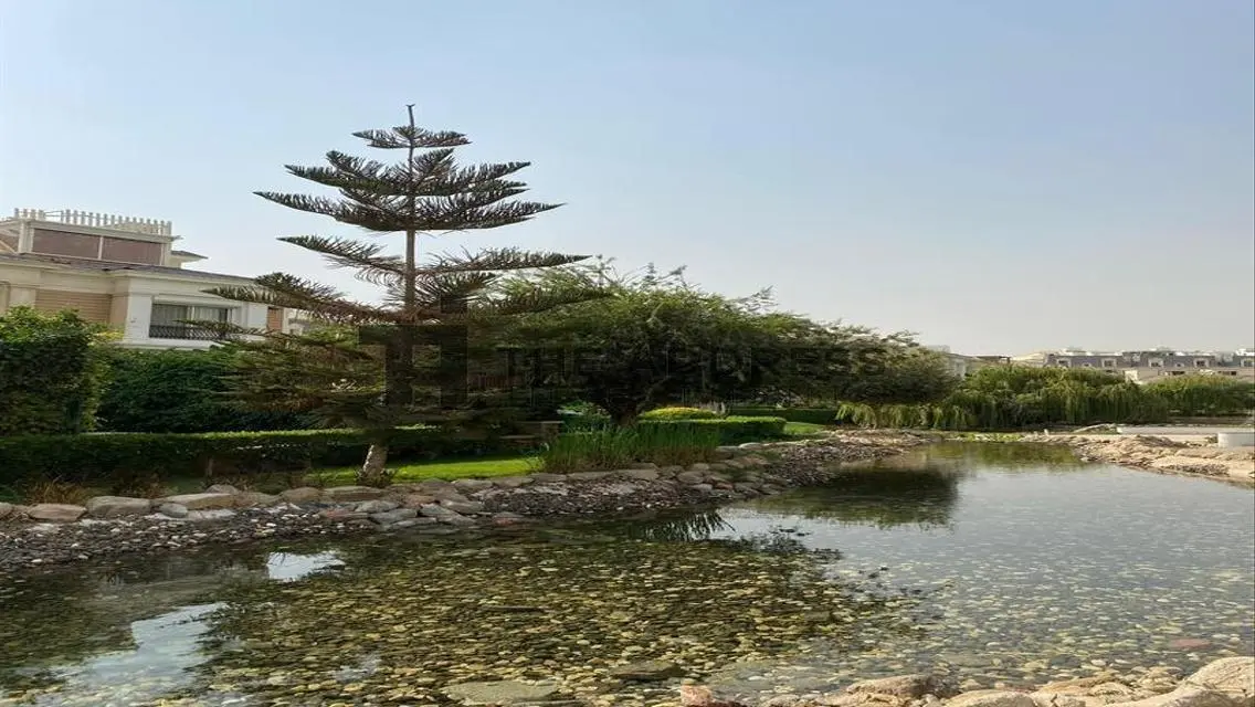 فيلا فاخرة في 8-10 مع جميع وسائل الراحة