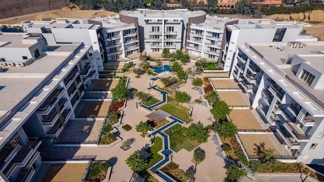Luxurious Apartment with Spacious Layout and Amazing Amenities