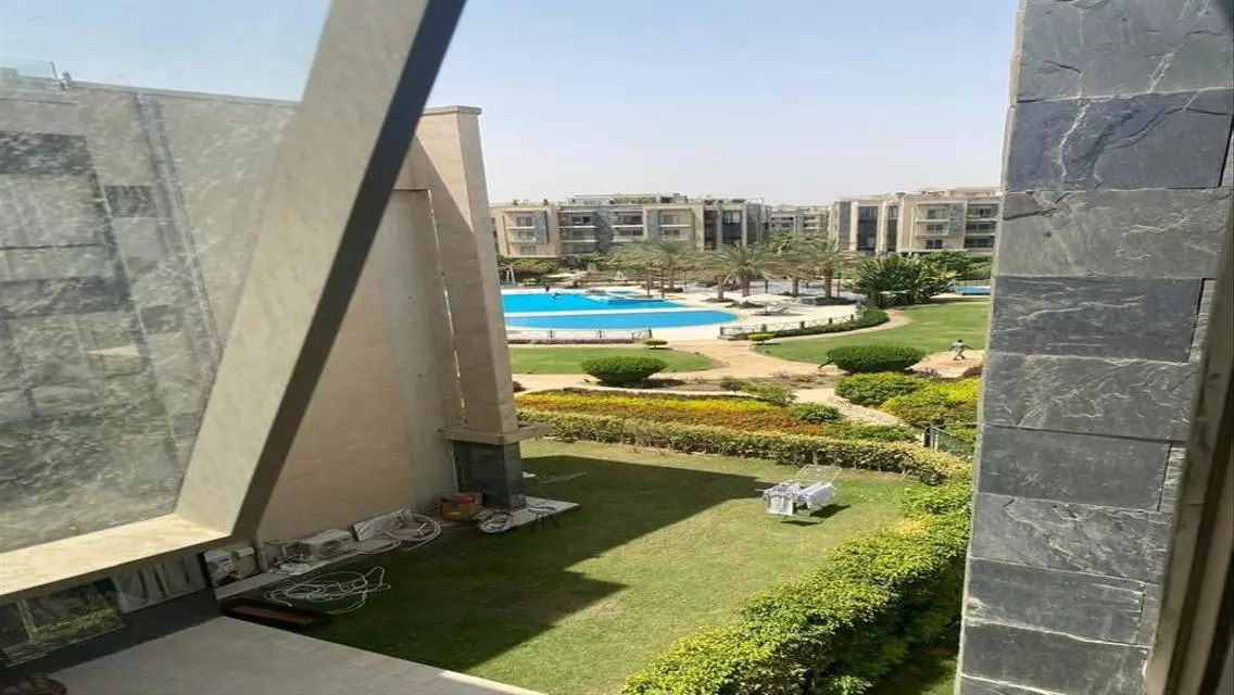 شقة مميزة للبيع في موقع حيوي