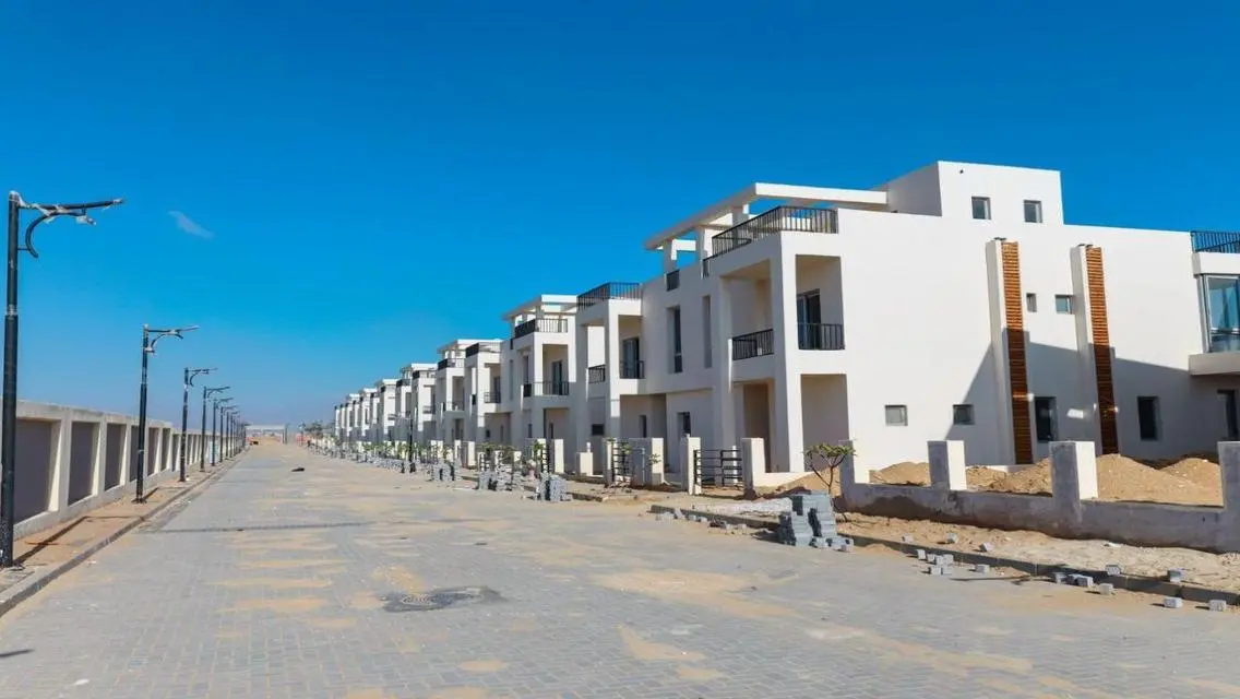 فيلا فاخرة في Lac Ville للبيع