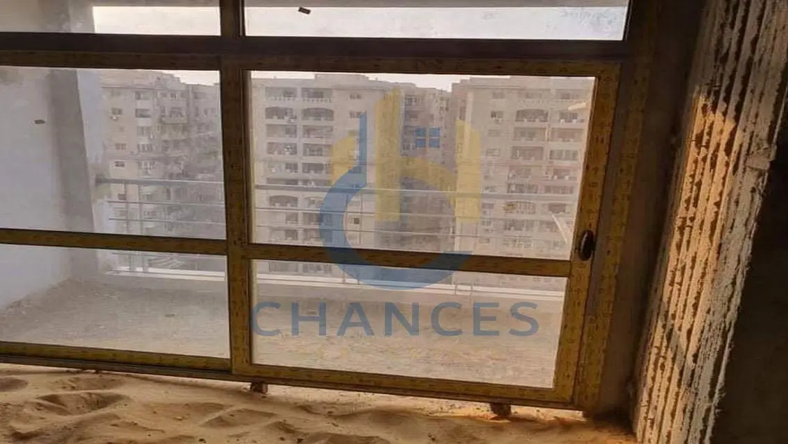 Luxury Apartment for Sale with Balcony at Chances Real Estate 2019