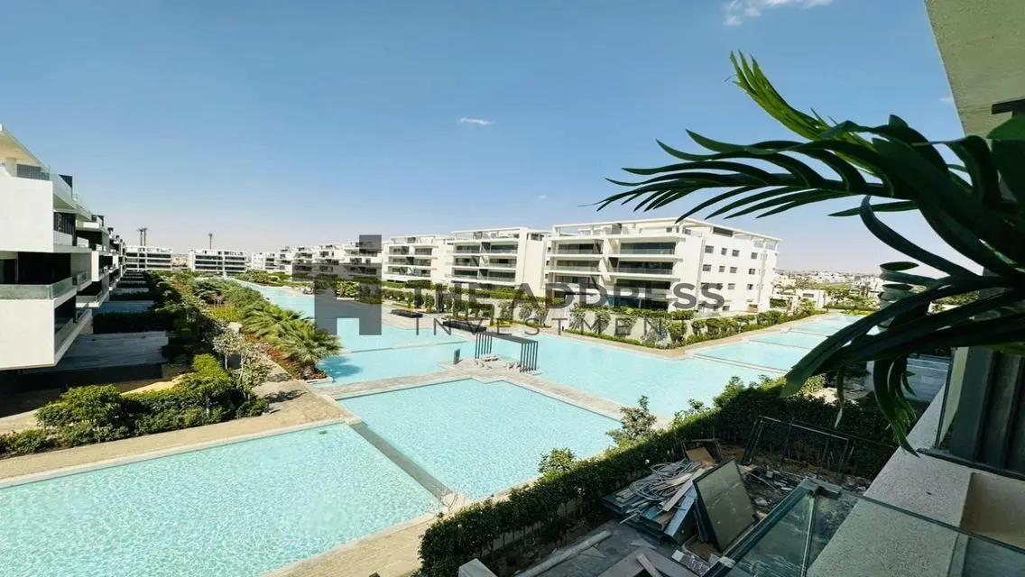 Luxurious Property with Lake View and Premium Amenities