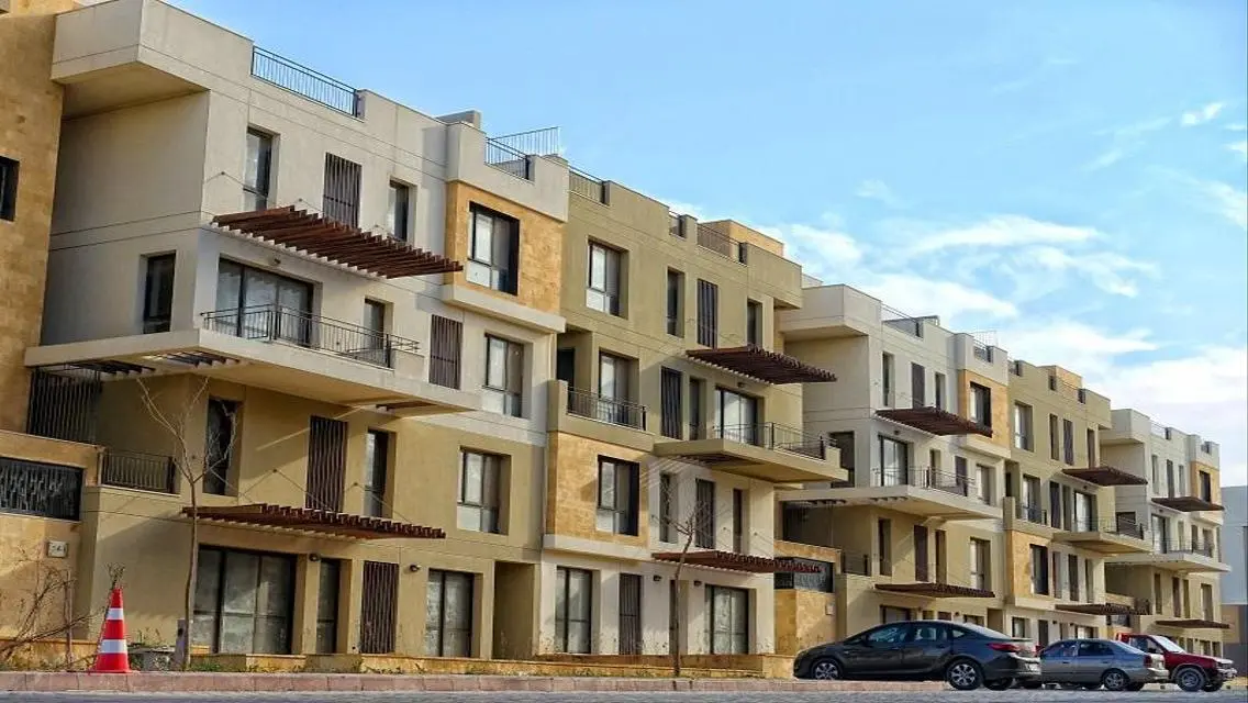 Luxury Home with 4 Bedrooms for Sale