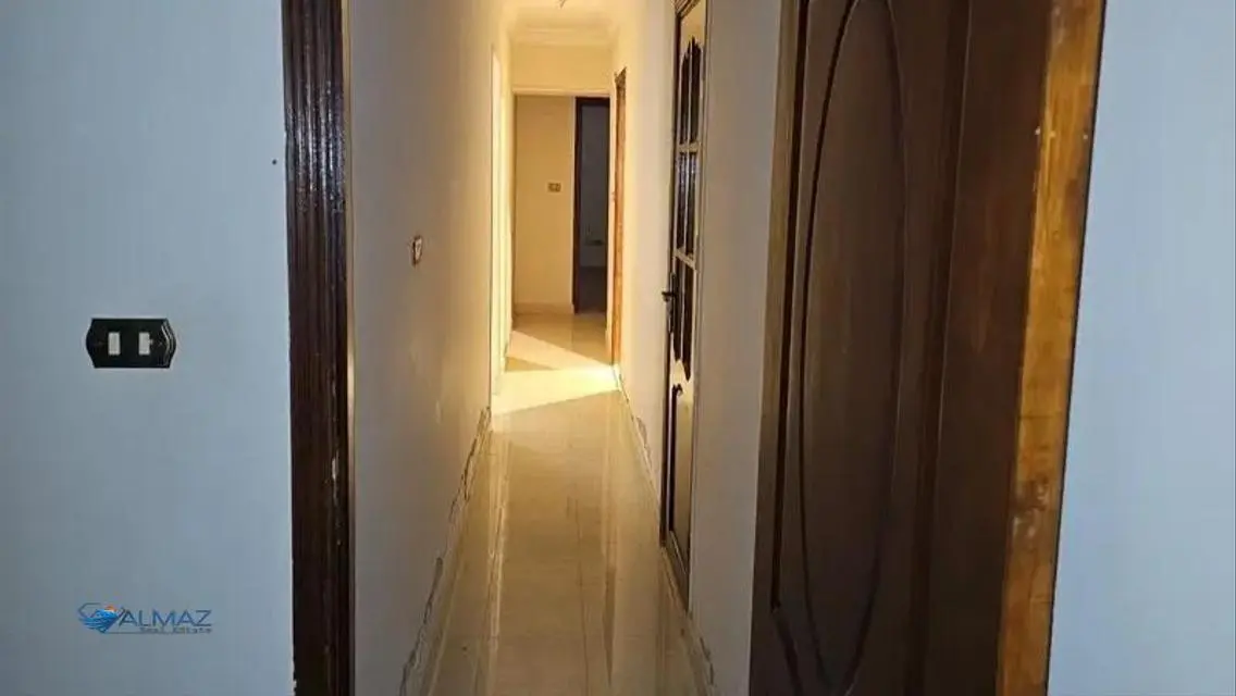 Luxury Apartment for Sale with Spacious Area in the Heart of the City