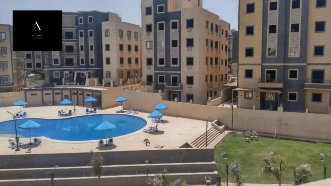 فيلا فاخرة للإيجار بمساحة شاسعة