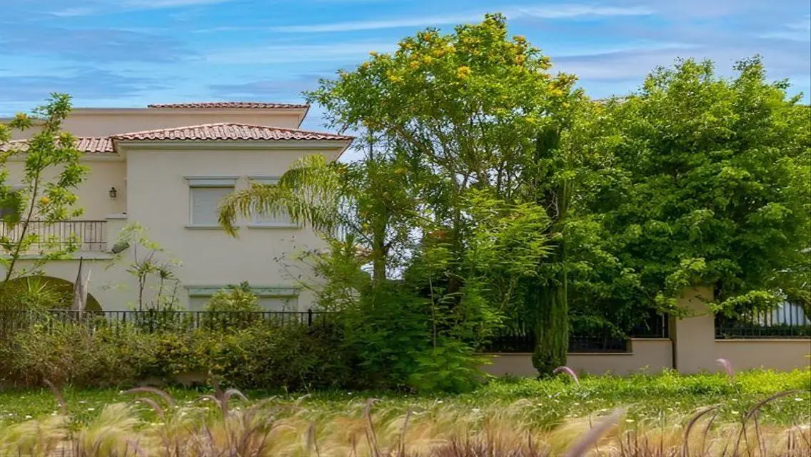 Luxury Apartment for Sale at an Attractive Price