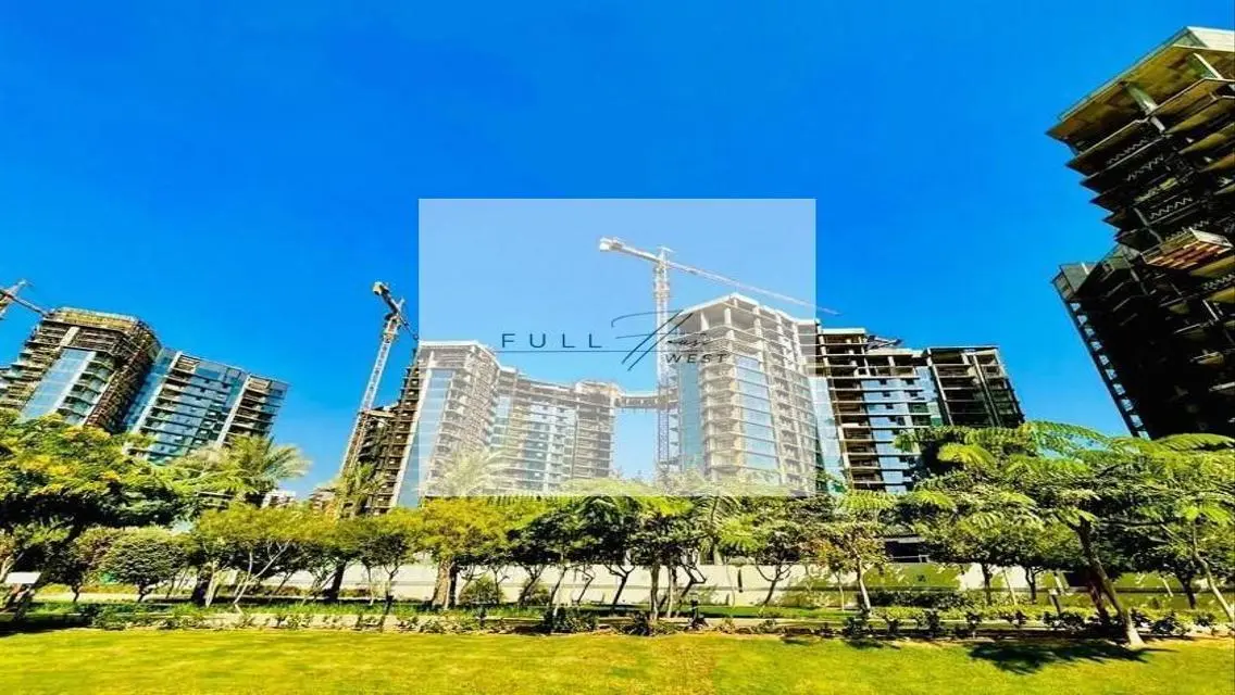 Luxury Apartment for Sale in Zed 10