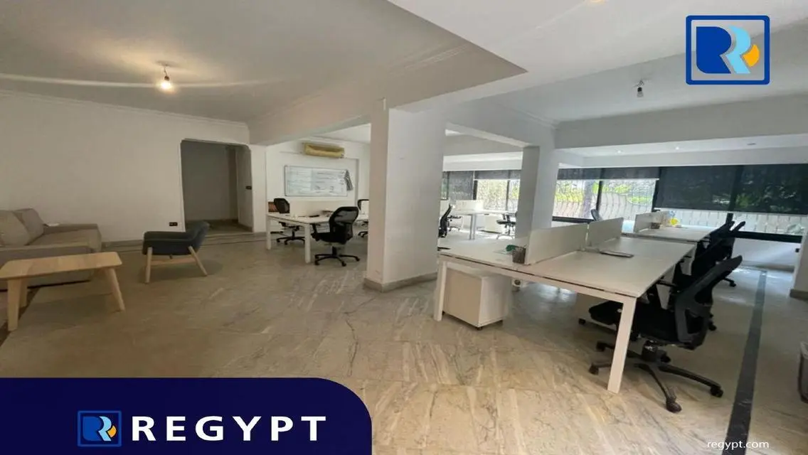 Luxury Office Apartment with 350 sqm in Prime Location